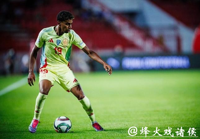 莱万10连击+双响！世预赛欧洲区进球仅次C罗舍瓦